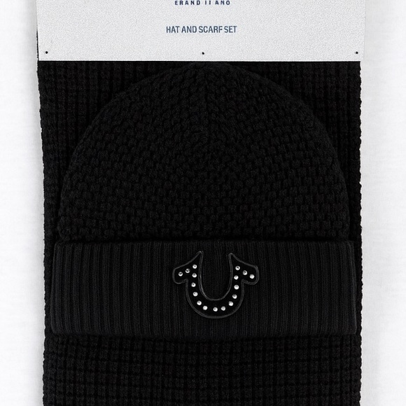 True Religion Black Knit Logo Beanie & Scarf Set One Size - Picture 3 of 9